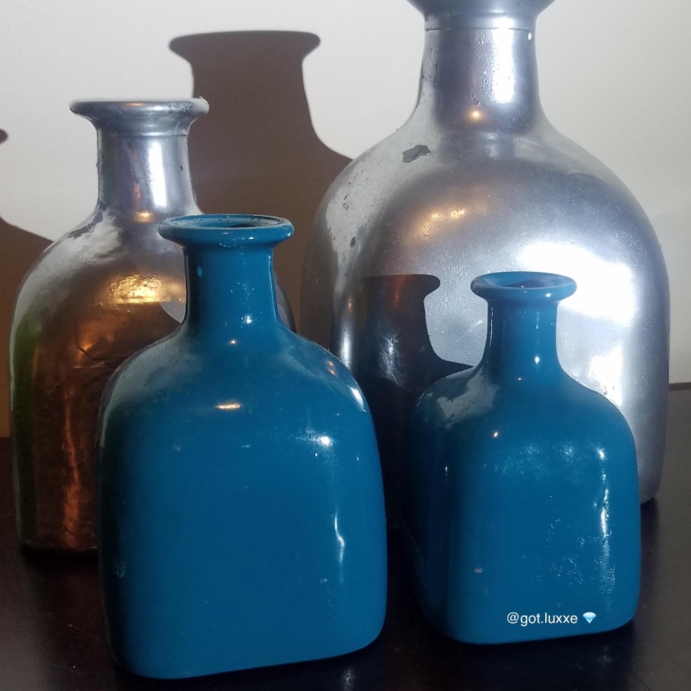 Hand-crafted Vases - Picture 5 of 5